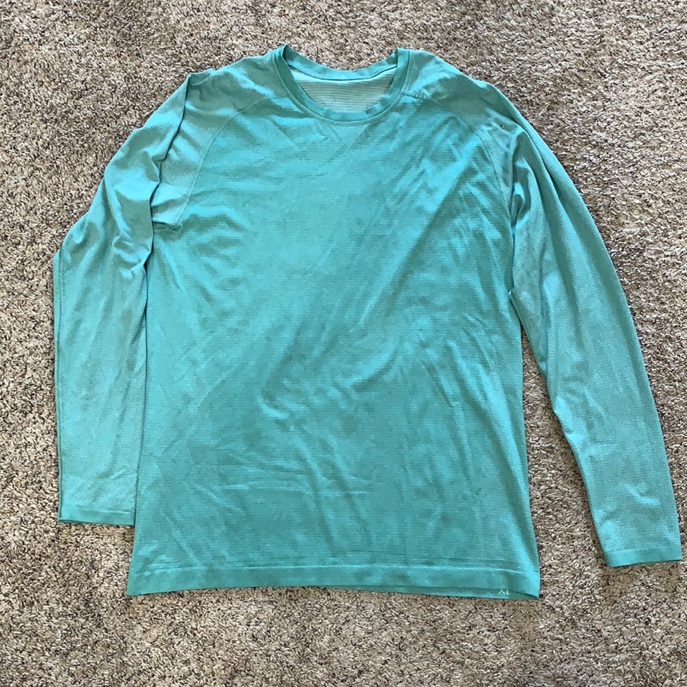 Lululemon Athletic Long Sleeve